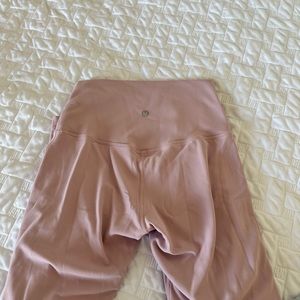 Light pink Lululemon aligns 25”